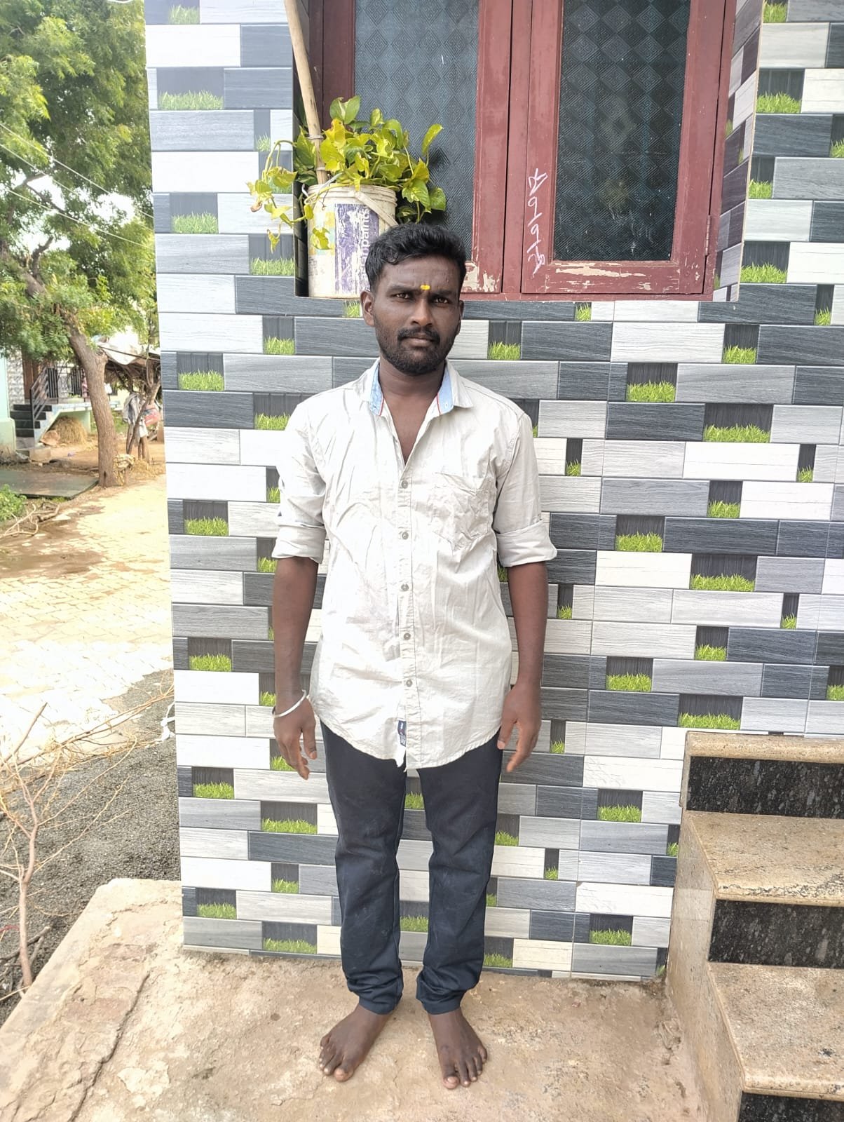 TM118888